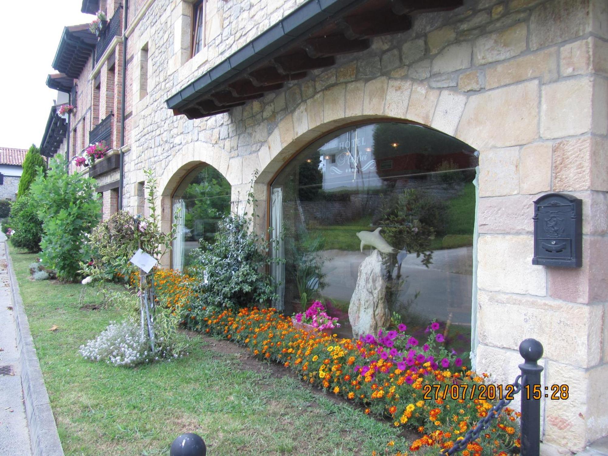 Hotel Marfrei Hinojedo Exterior foto